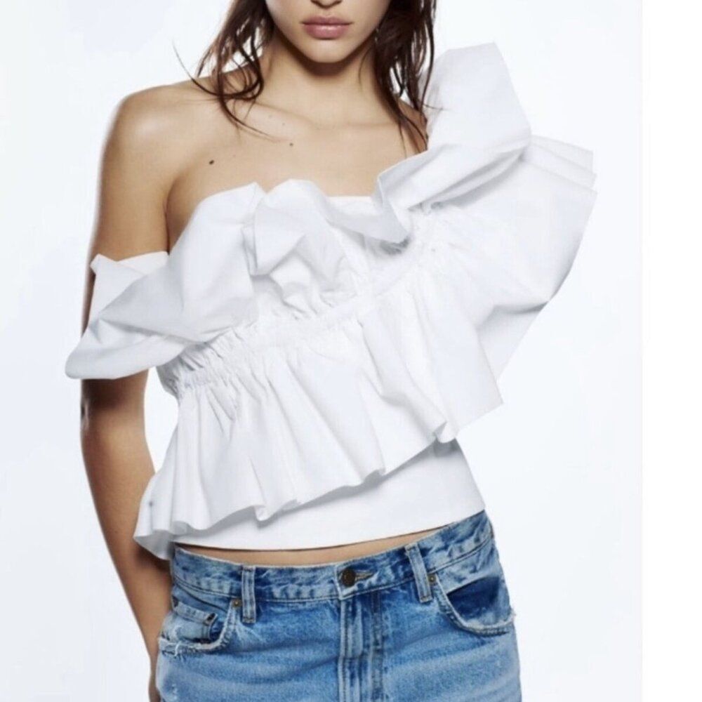 NWT Zara White Ruffle One Shoulder Top - Blogger Fav -  Med